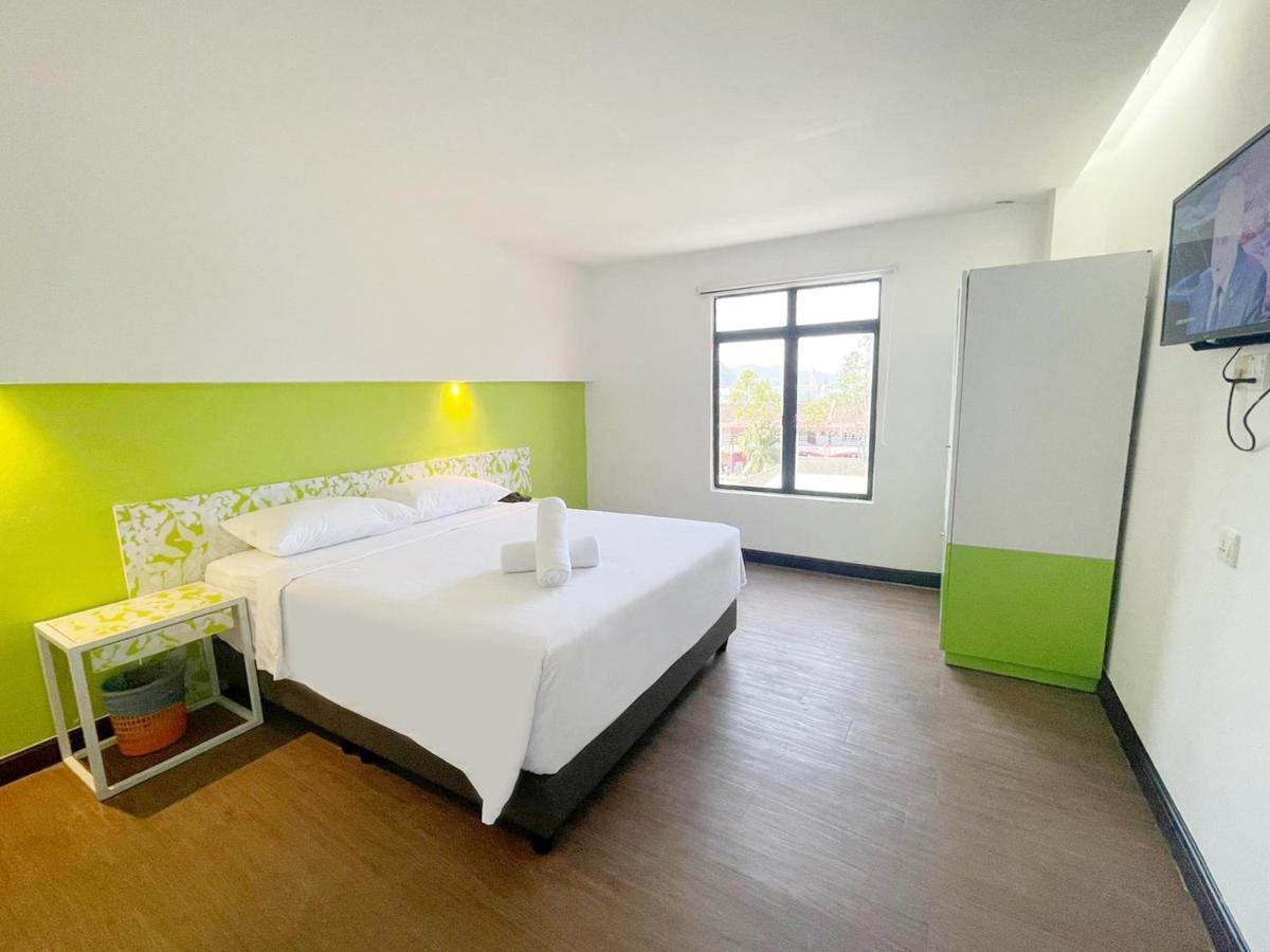 Hotel Citin Langkawi By Compass Hospitality Kuah Exterior foto